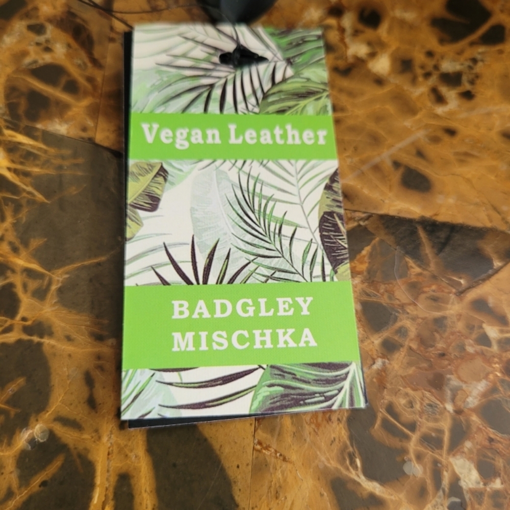 Badgley Mischka Blue Vegan Leather Wallet - Picture 9 of 10